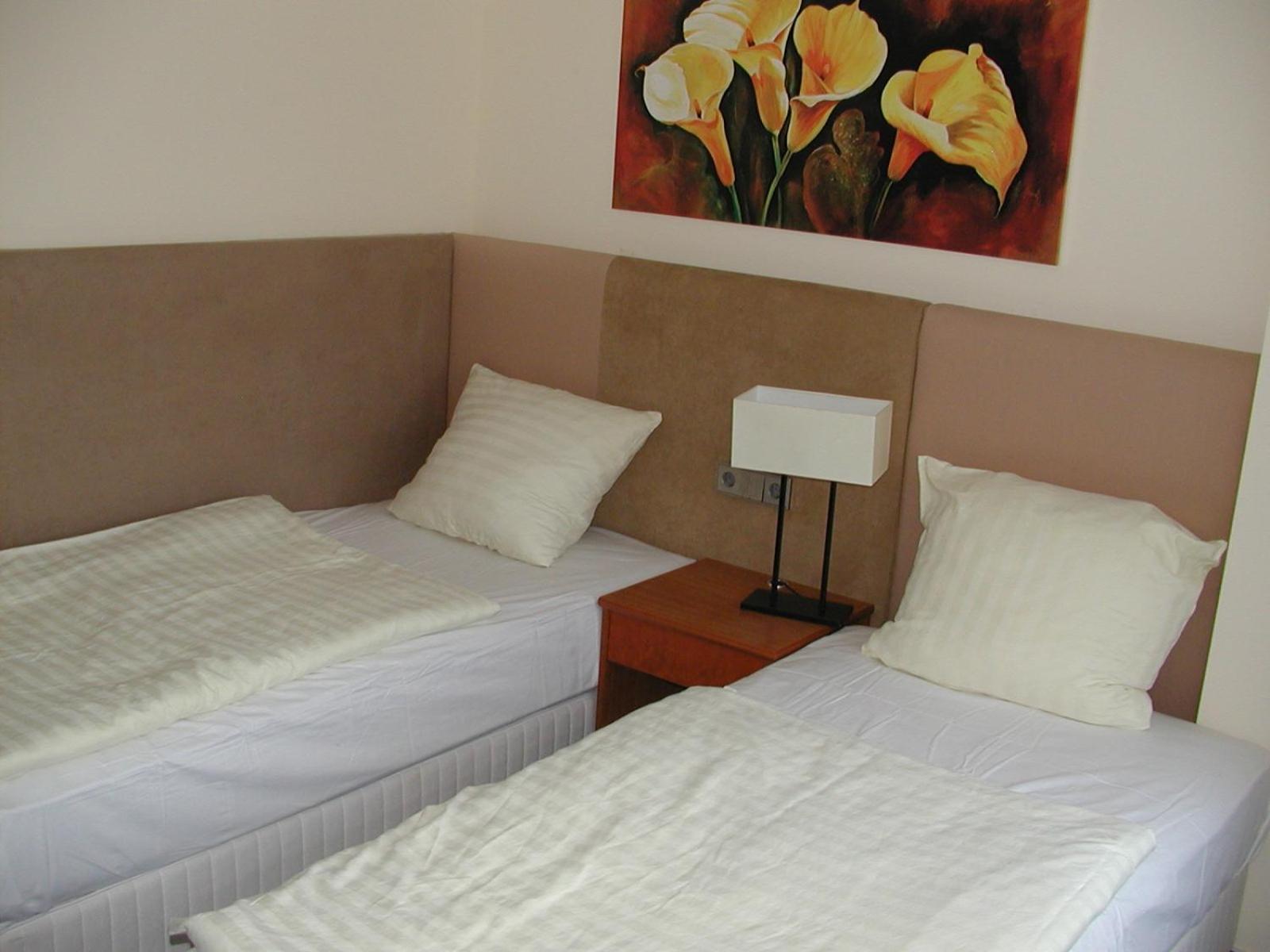Motel Monteur アッシャースレーベン エクステリア 写真